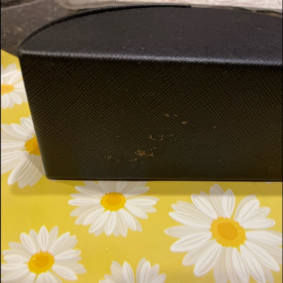 Prada Black Sunglasses SPR041 with Prada Hard Case - Picture 6 of 9